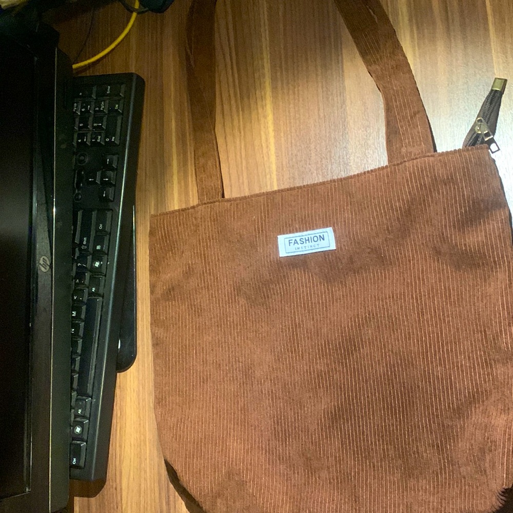 Brown tote bag 🤎
